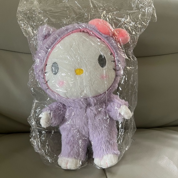 Hello kitty plush - Picture 1 of 8